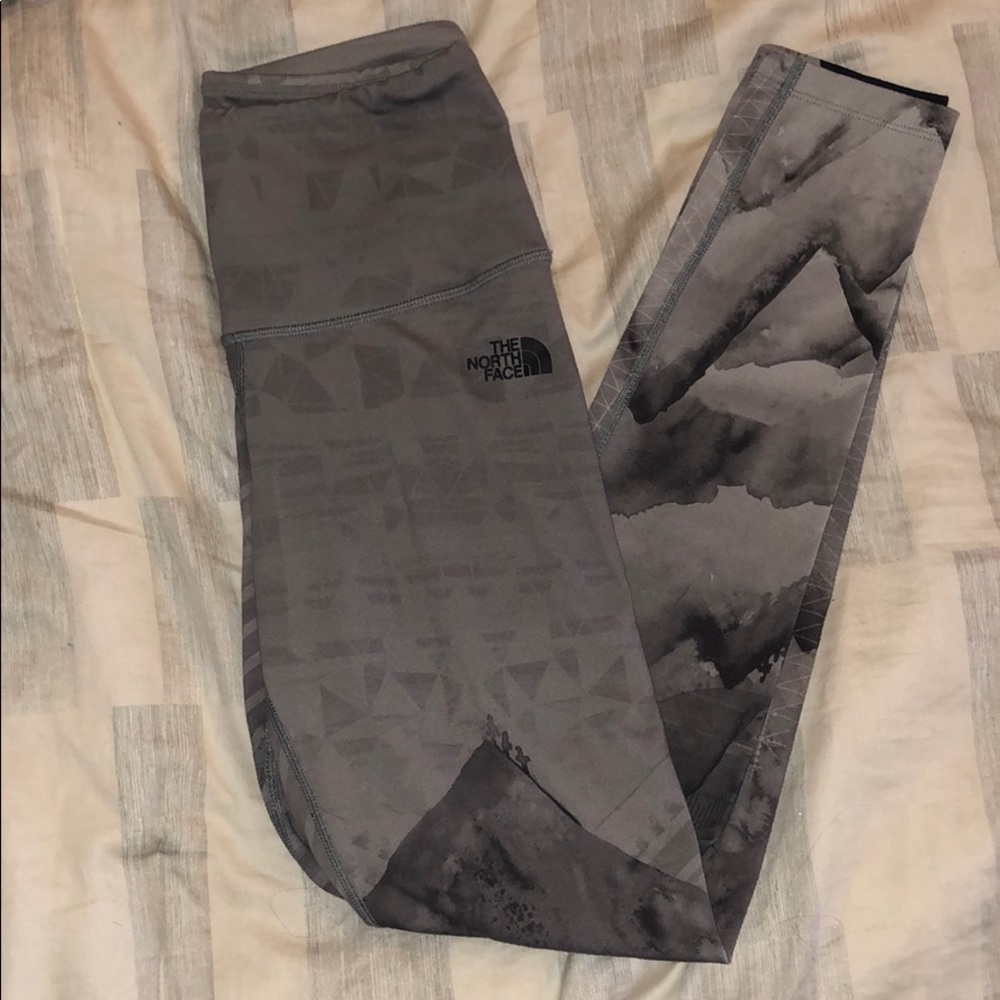 North Face Grey Mountain design Leggings